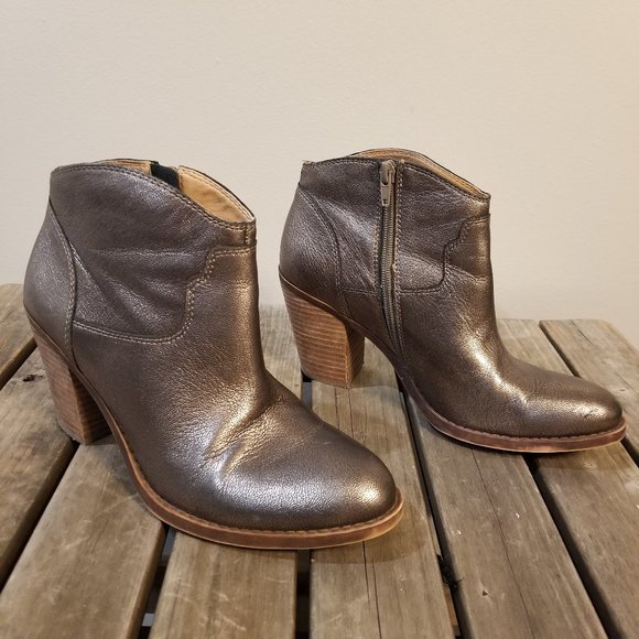 Lucky Brand Shoes - Lucky Brand LK-Eller Ankle Boots metallic 8.5
